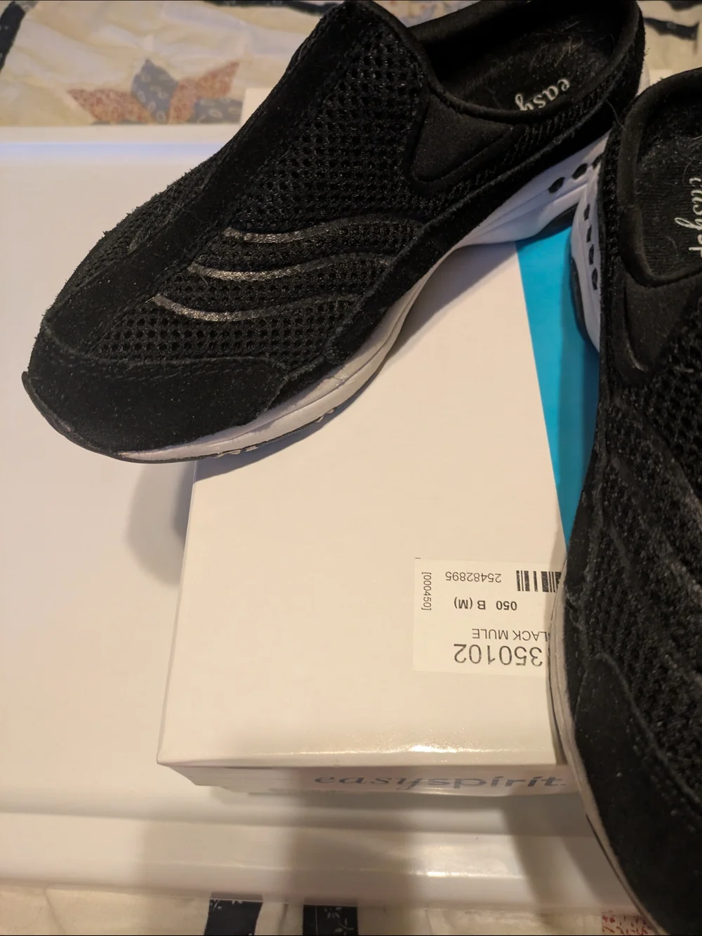 Easy Spirit Black Slip-On Mesh/Suede Clogs - Picture 3 of 10